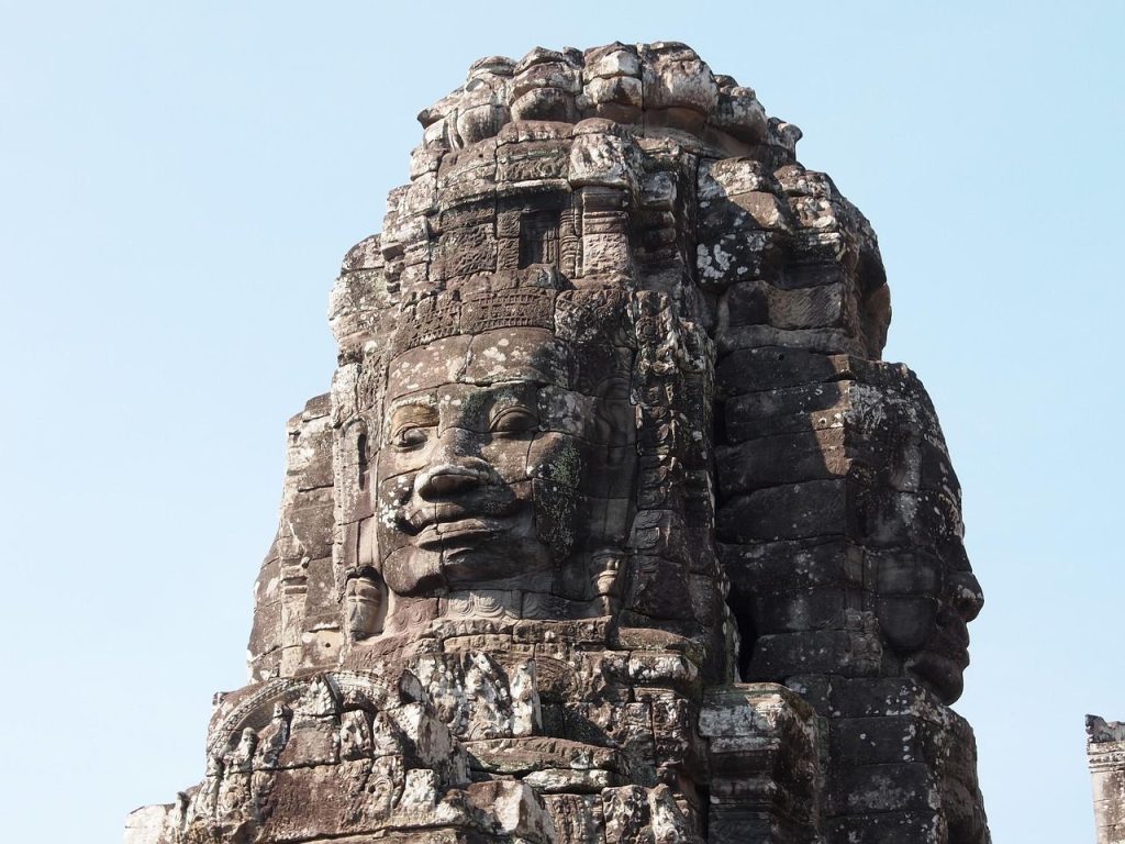 Les visages du Bayon, à Angkor Thom