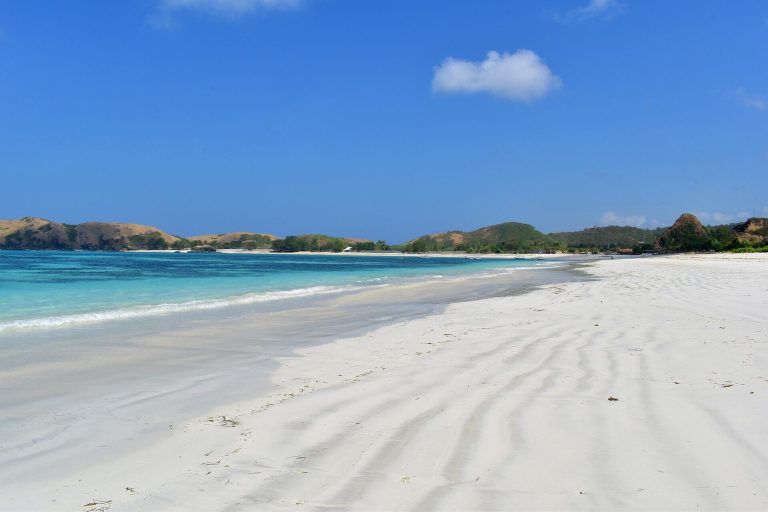 Lombok : l&rsquo;île voisine de Bali, entre Rinjani et plages du sud